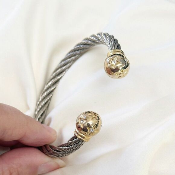 Vintage Two-Tone Silver & Gold Star Bangle – Rhinestone Accents, Flexible Fit - Picture 2 of 4